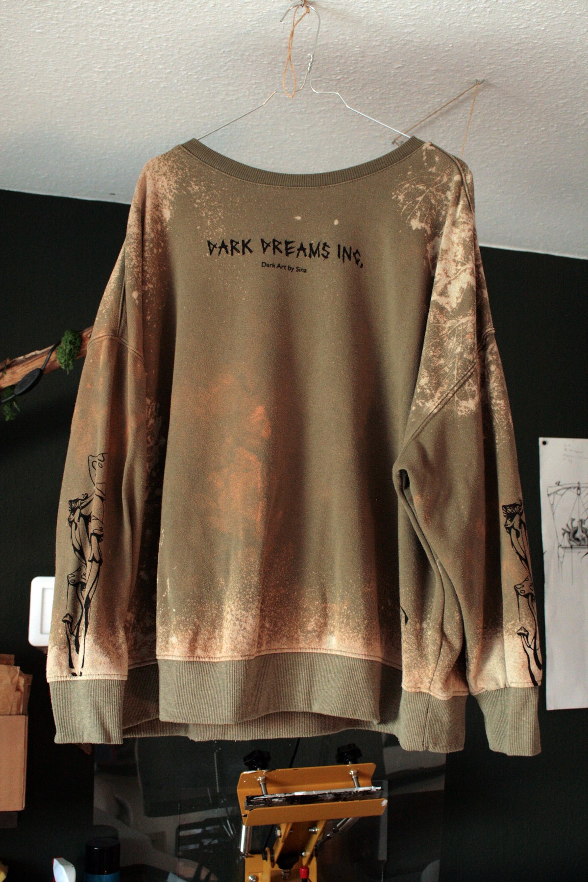 THE TOAD (green bleached leaf style)