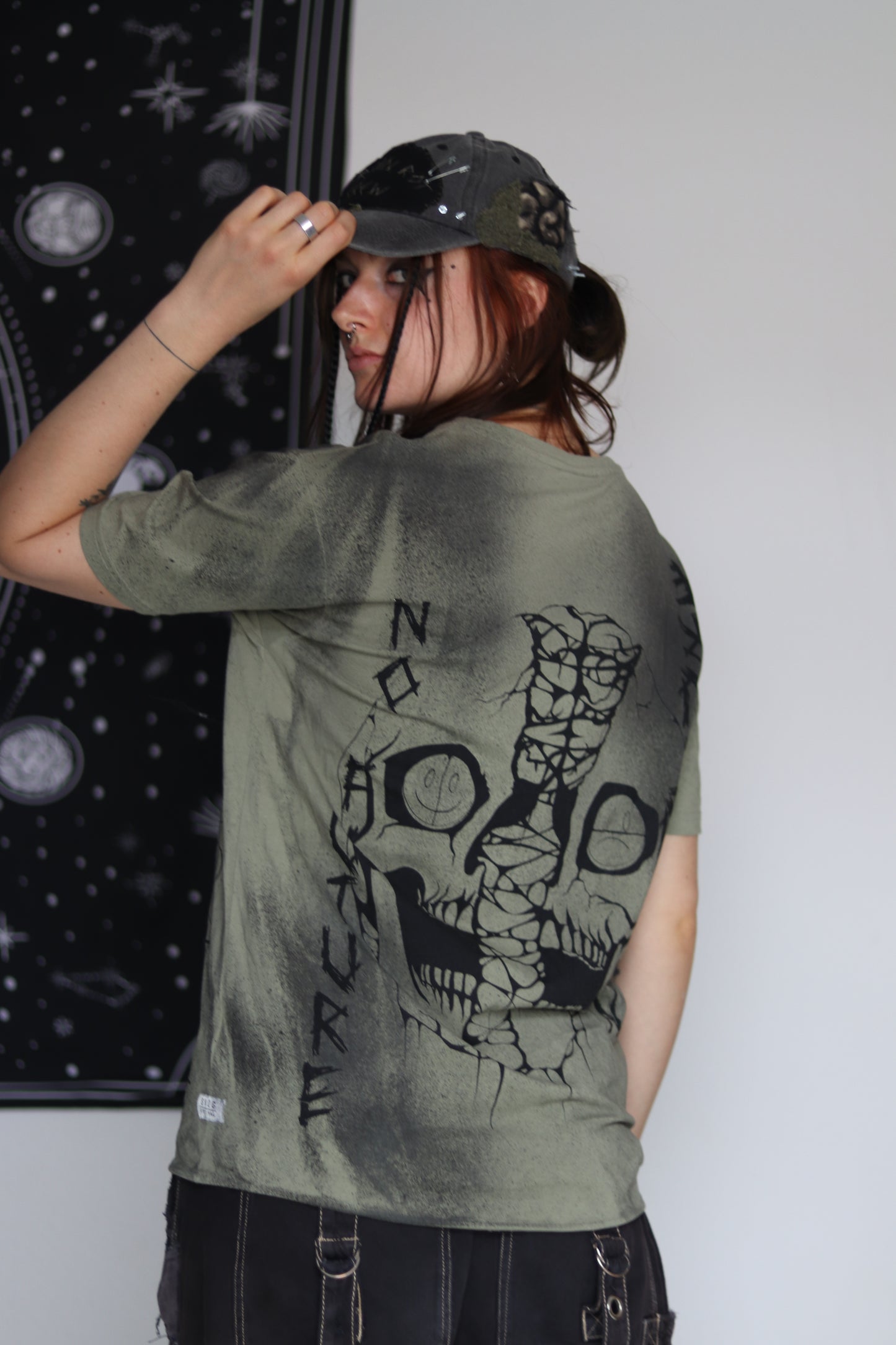 MAD SKULL (dirty green)