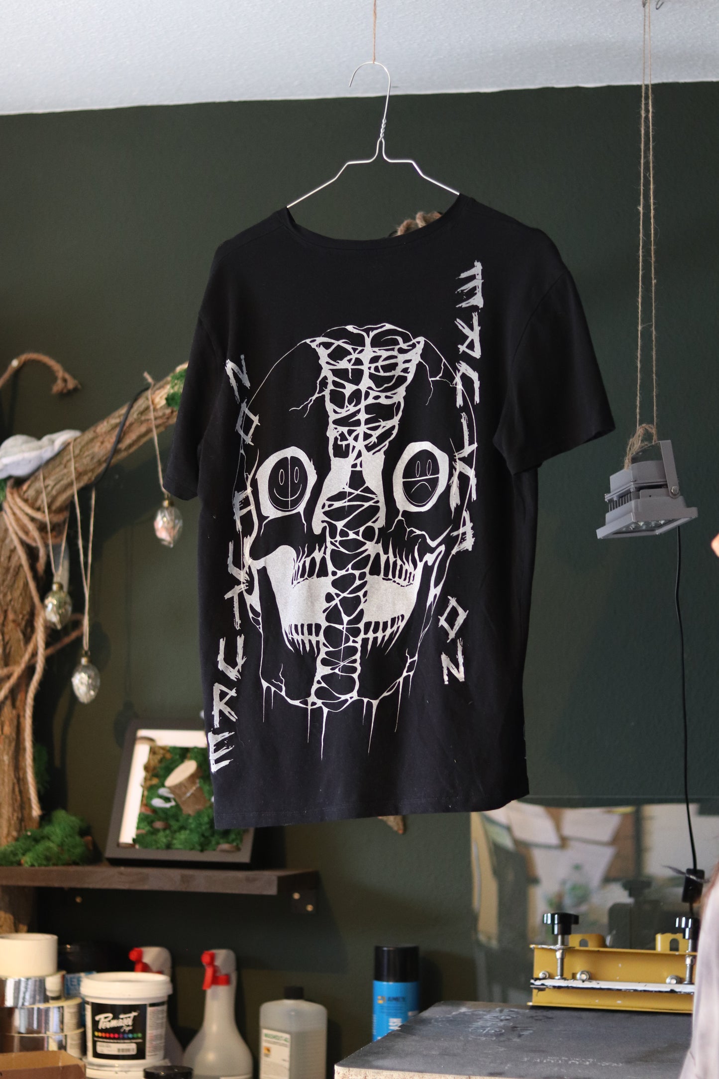 MAD SKULL (black)