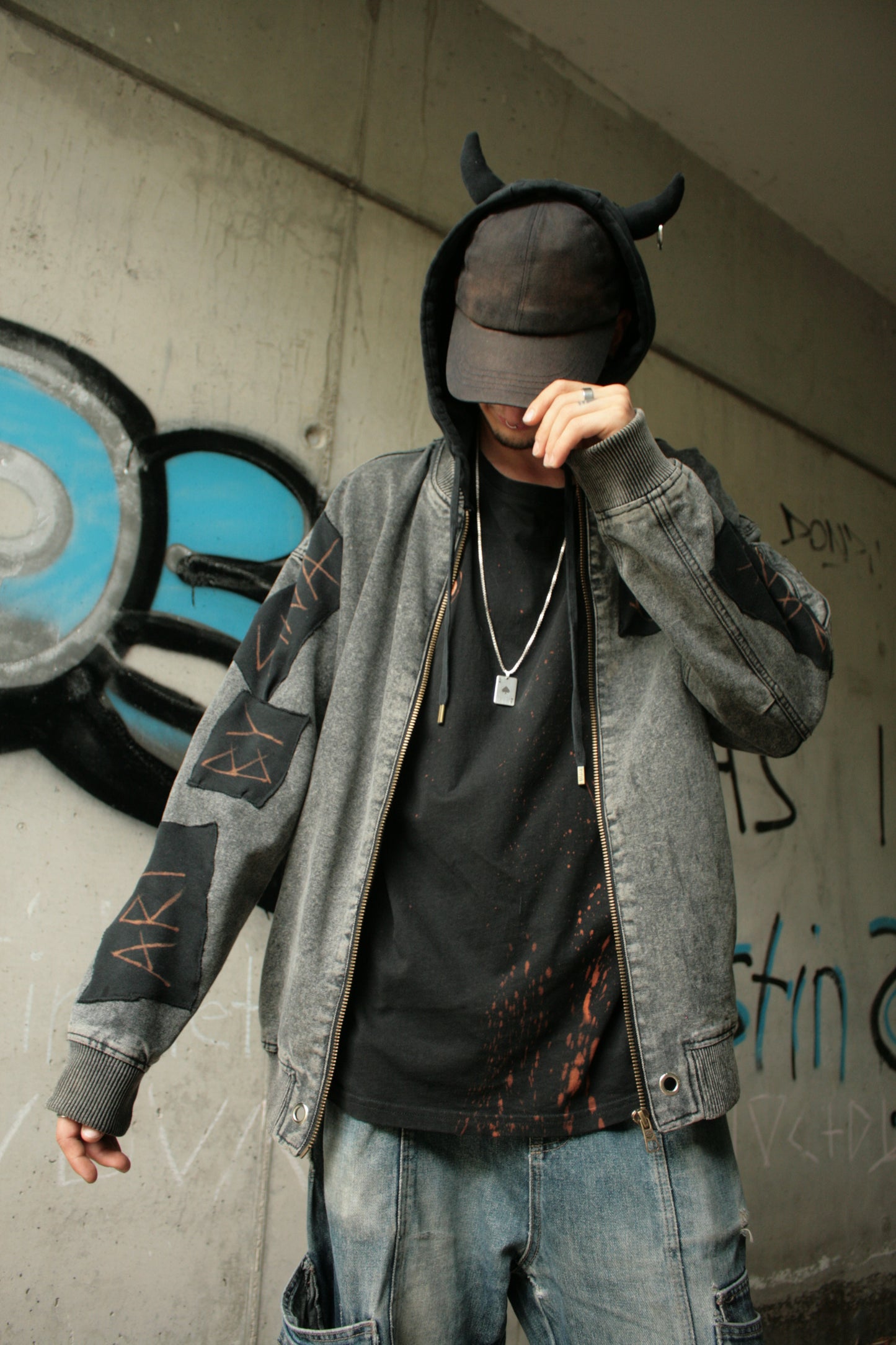 NO FUTURE